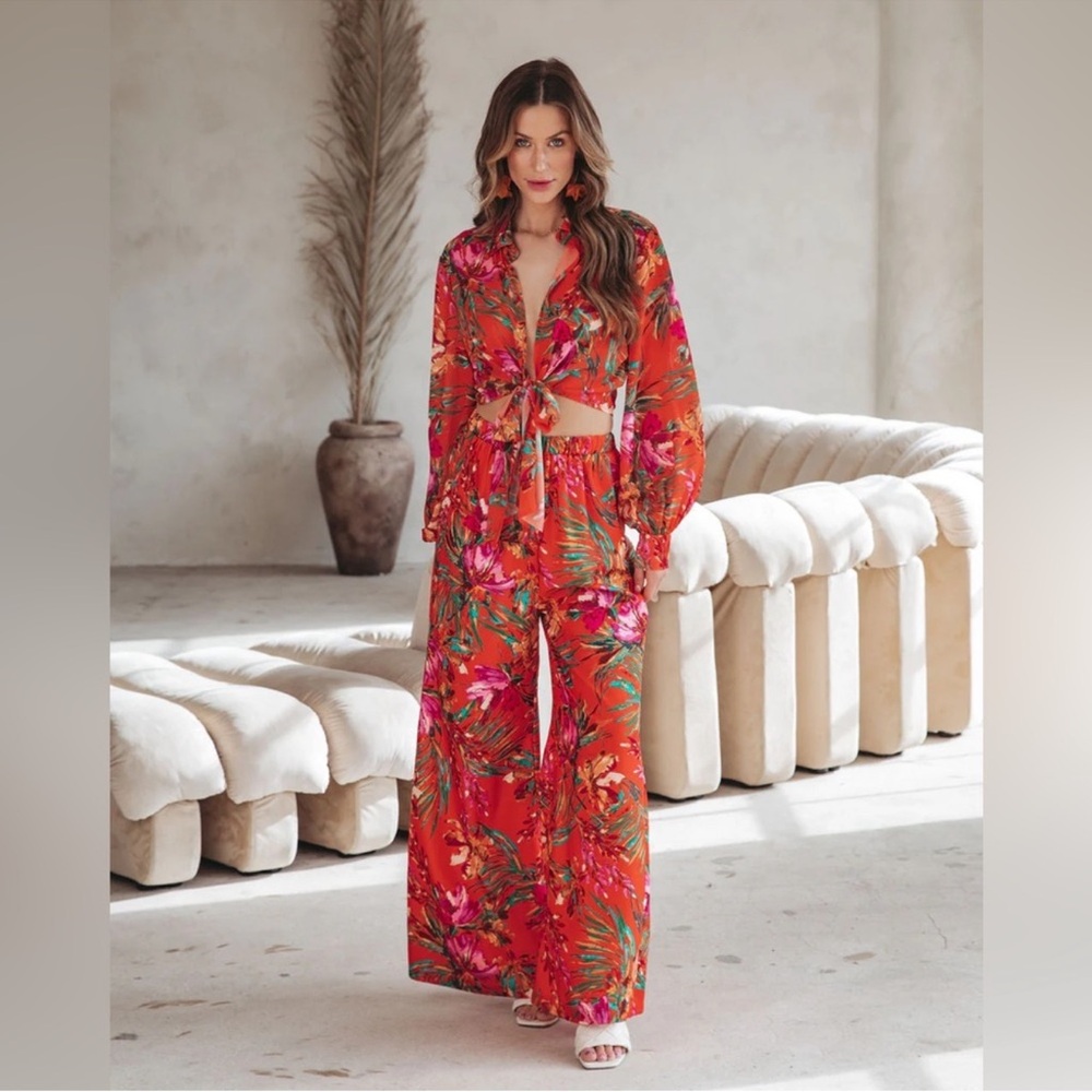 Vici Collection- 2 piece Floral Red and Pink Wide leg Pants and matching top